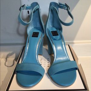White House Blk Mkt MYLAH OASIS Suede Heel Sz 8.5